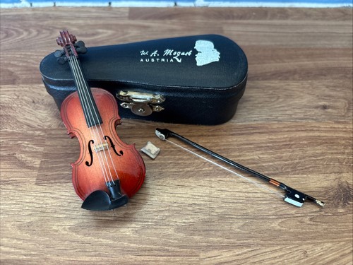 Vintage mozart austrian - vintage,