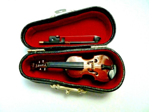 Miniature dolls house violin - miniature,