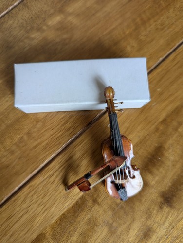 Miniature musical instrument - miniature,