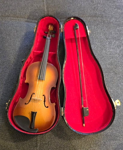 Vintage miniature violin with - miniature,