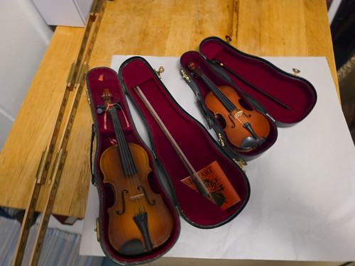 Vintage miniature violin horse - vintage,